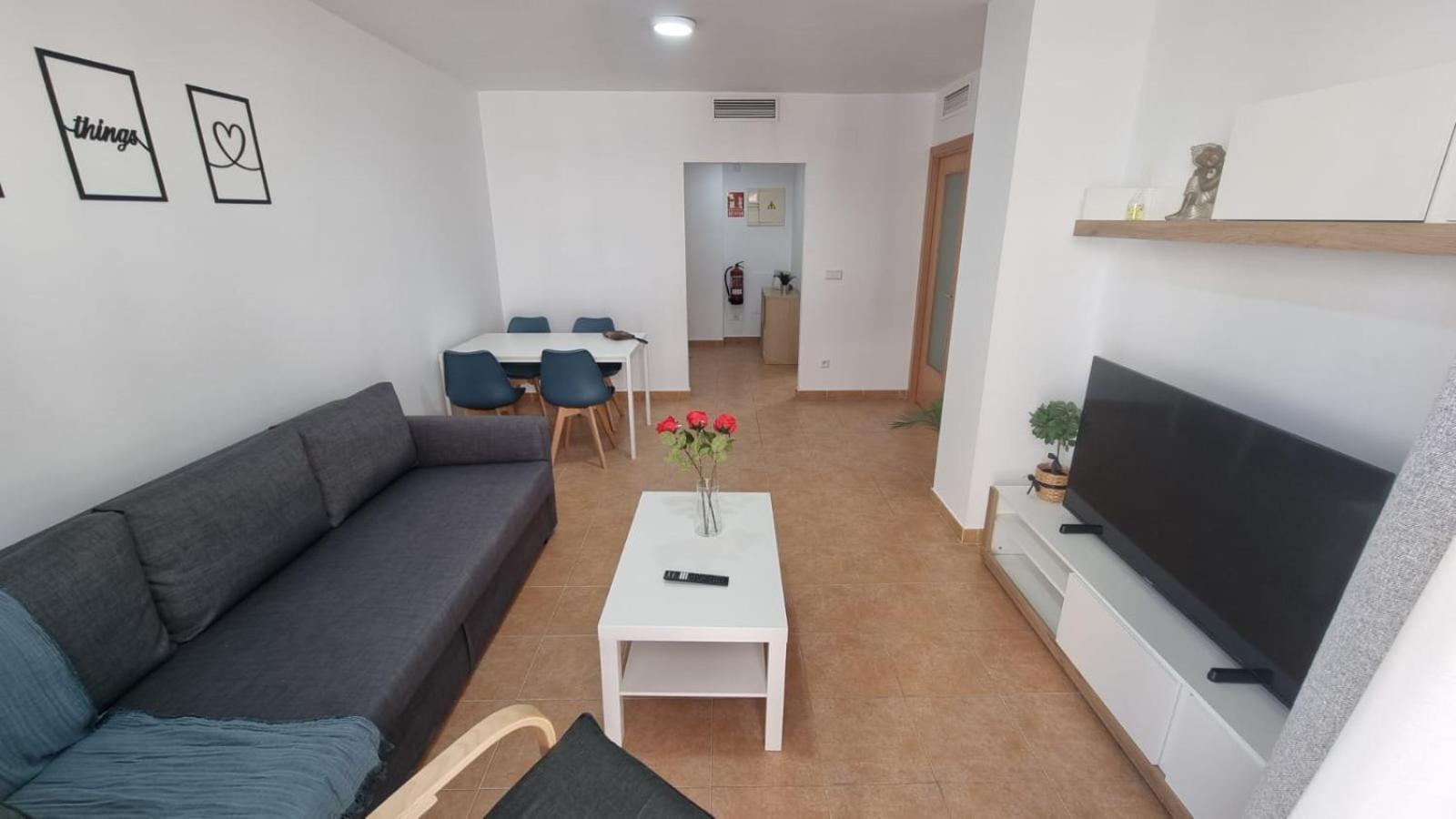 Moderno Apartamento 3 Dormitorios, Garaje Y Piscina La Algaba Eksteriør billede
